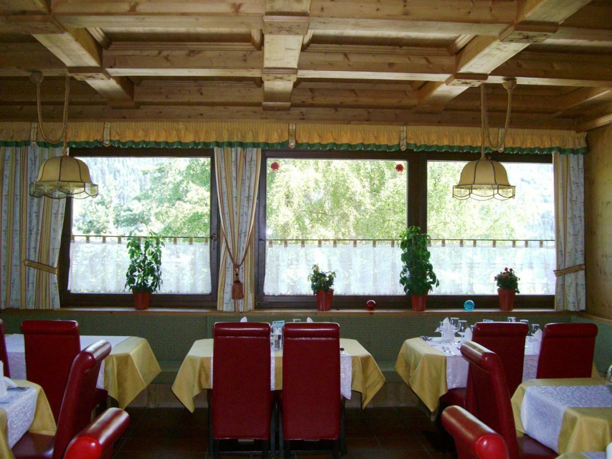 Hotel Pension Weiratherhof Wenns Exterior foto